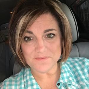 Meet your Posher, Denise